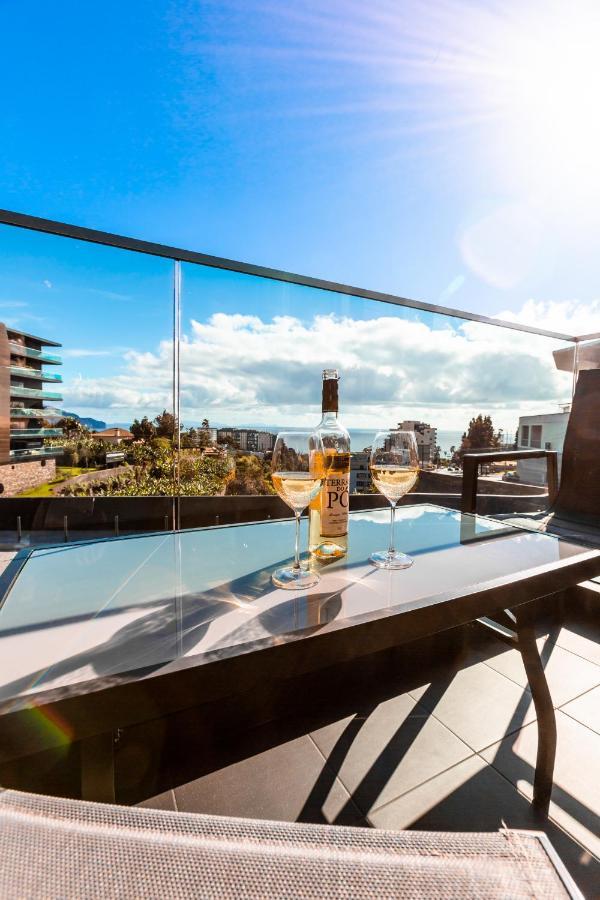 Apartment Banana By Atlantic
