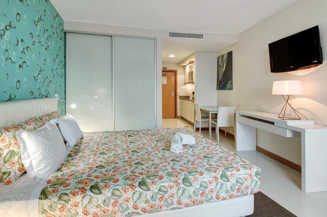 Apartment Dfm Happy Days F - *