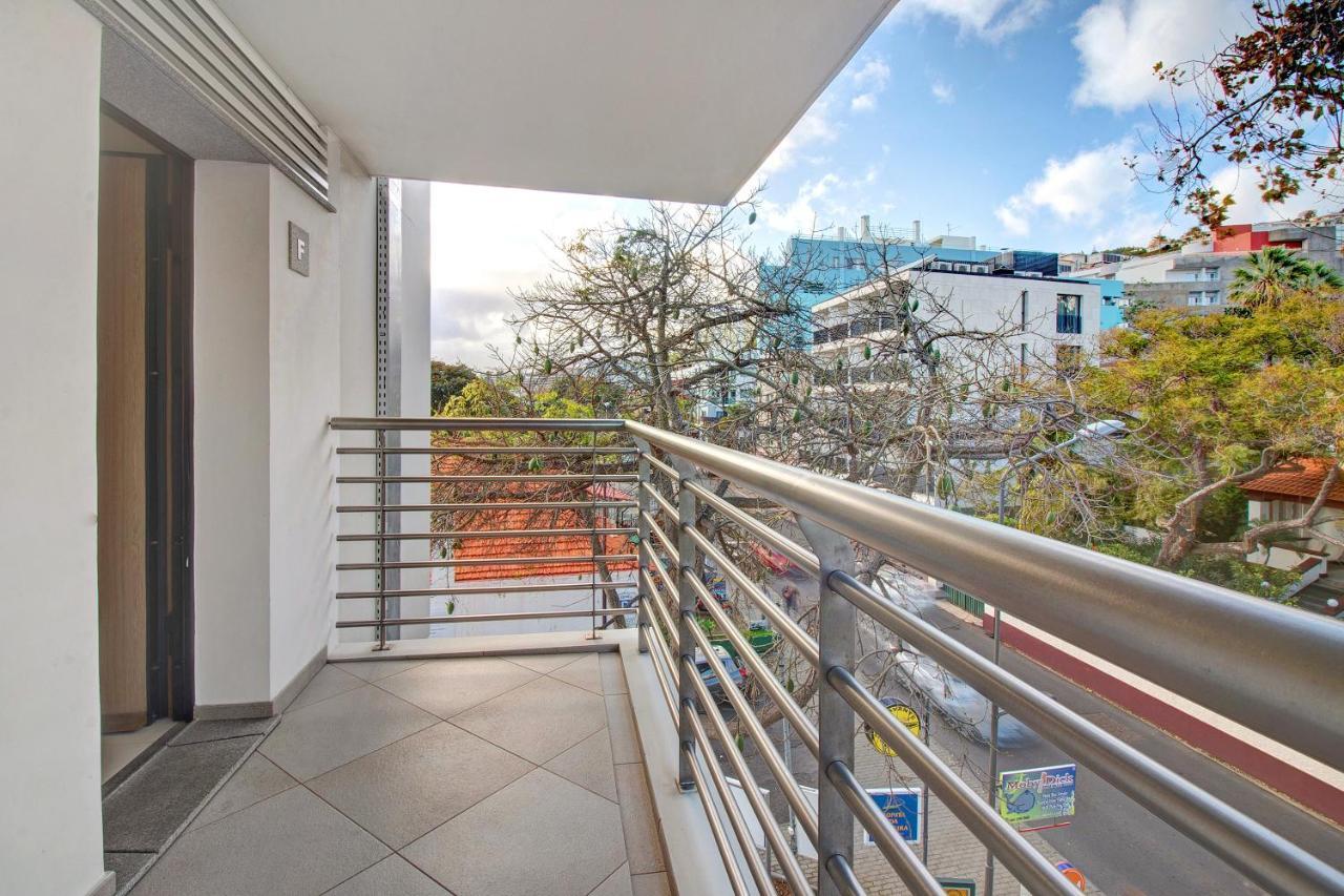 Apartment Dfm Happy Days F -