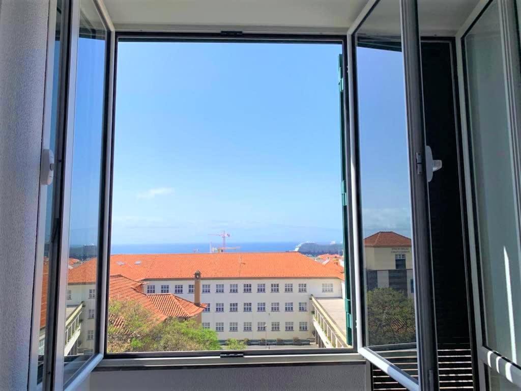 Madeira, 3 Bedroom With Ocean Views In