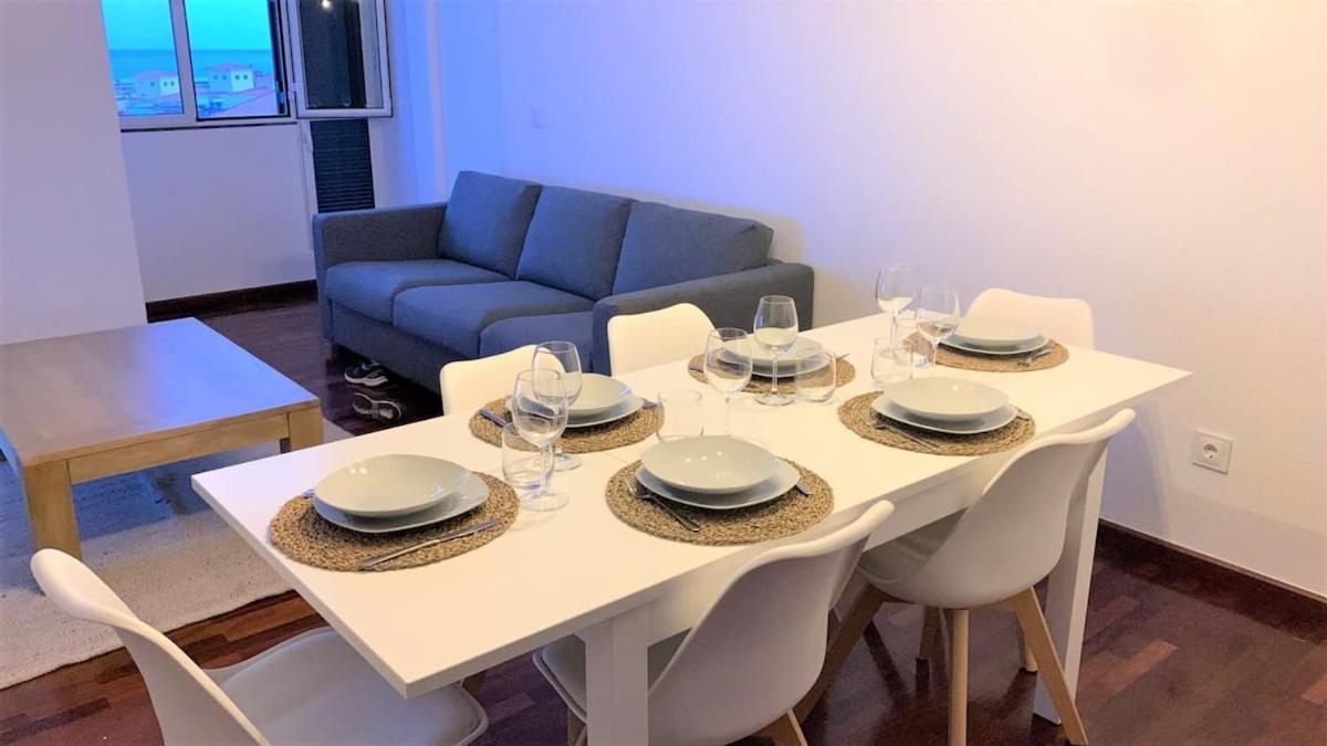 Madeira, 3 Bedroom With Ocean Views In Apartment *