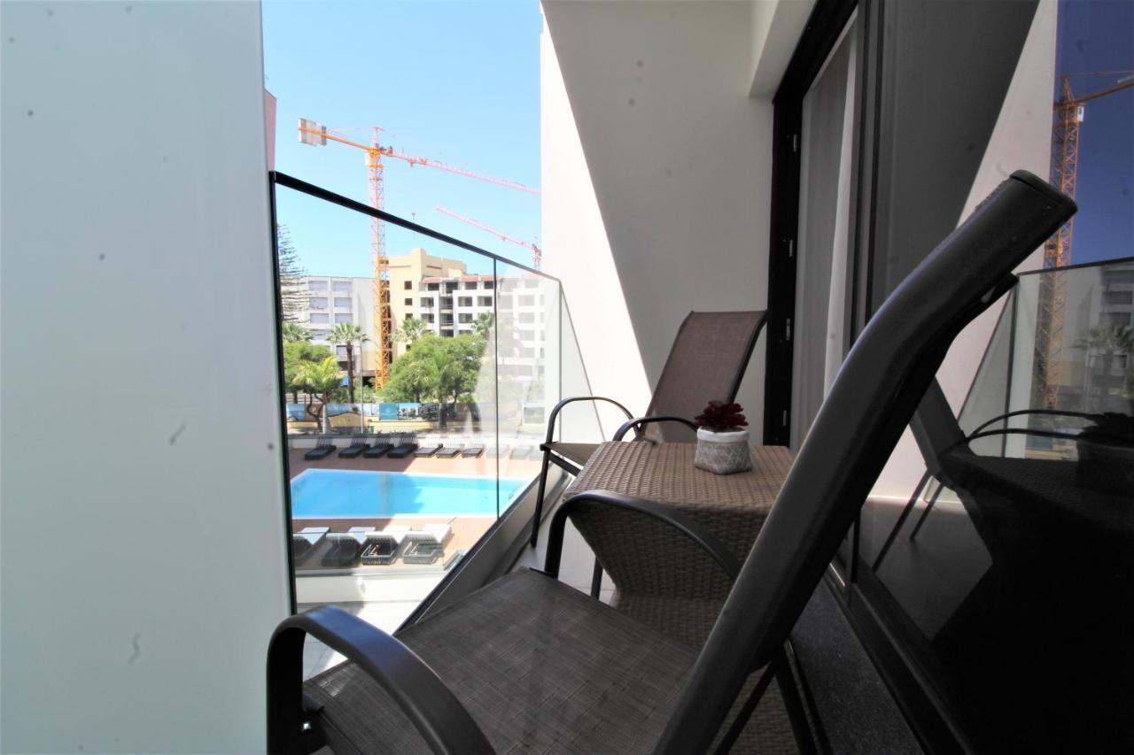 Apartment By The Sea