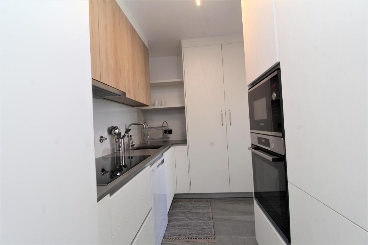 By The Sea Apartment *