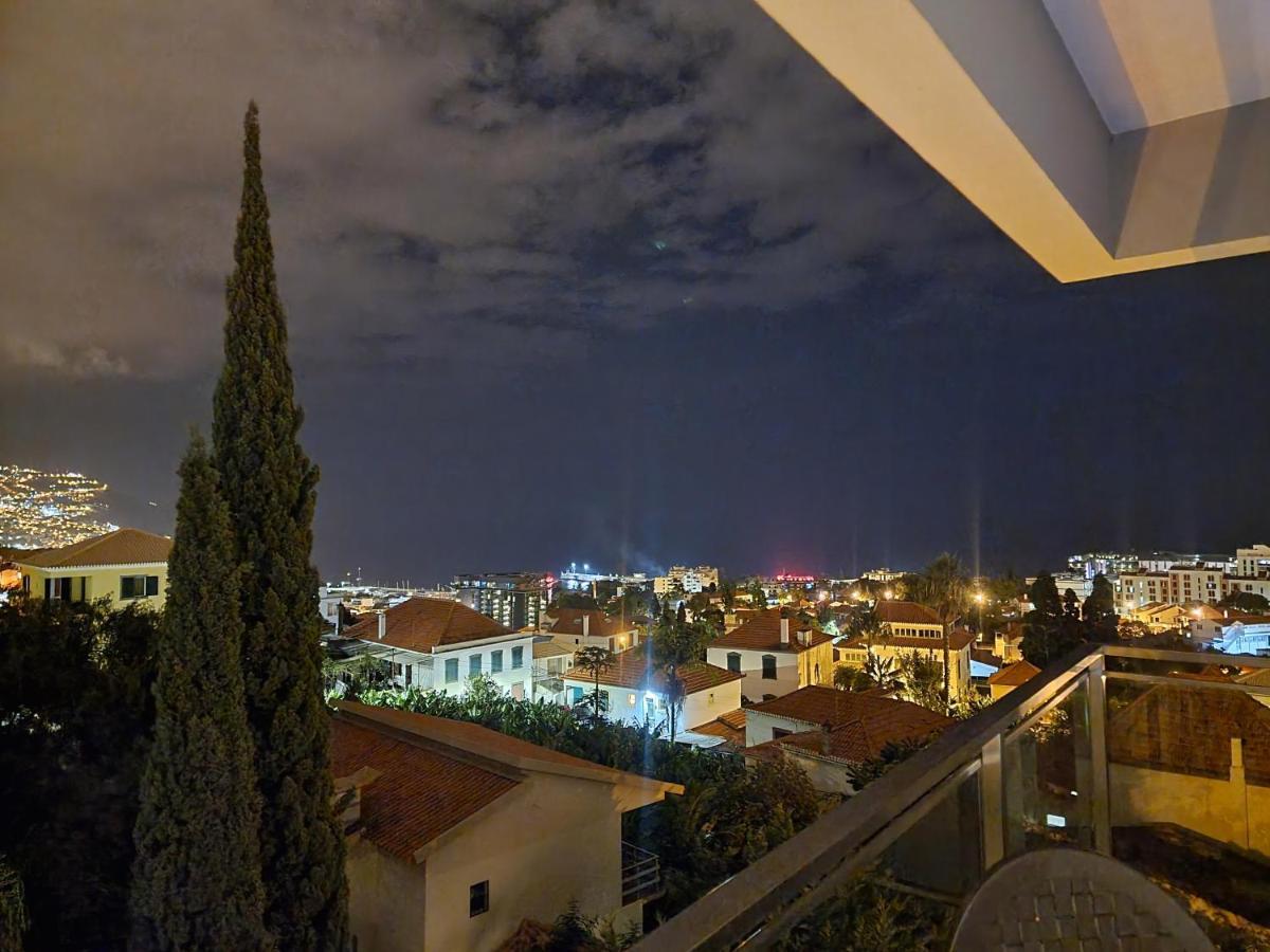 Apartment Panoramic Sunrise And Sunset Views, 5 Min From Funchal, Perfect Getaway For Travelers *