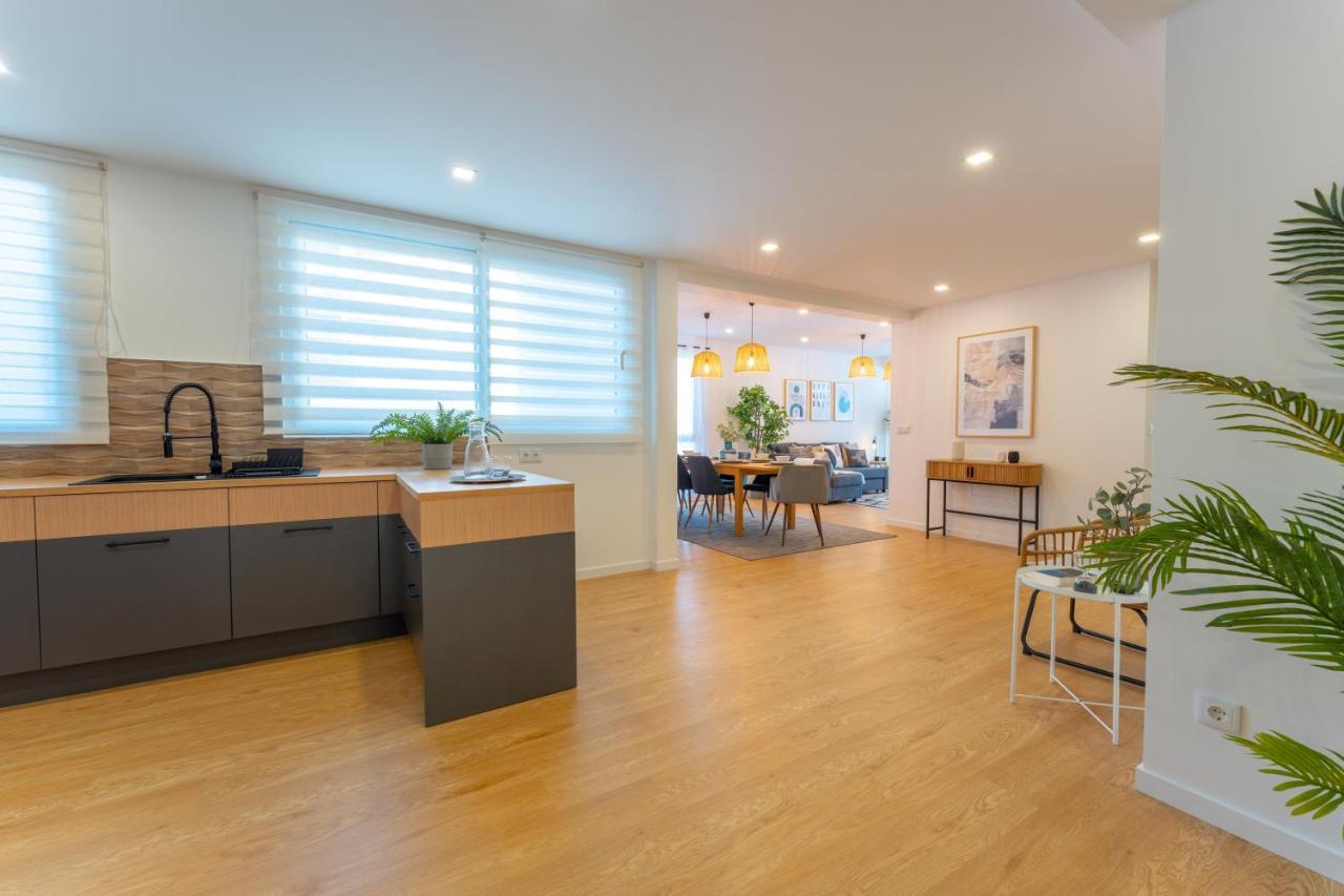 Flh Spacious With Balcony Appartement *