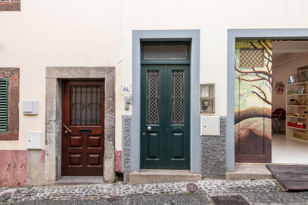 Amazing Old Town - By Sbh Apartment *