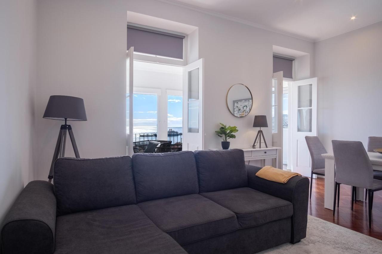 Apartament Pi *
