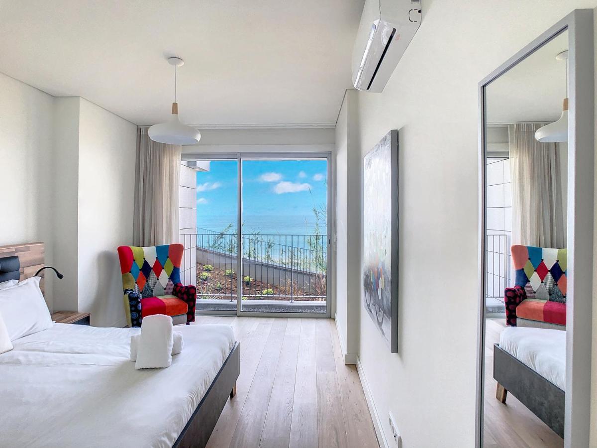 Apartment Over The Cliff By Lovelystay