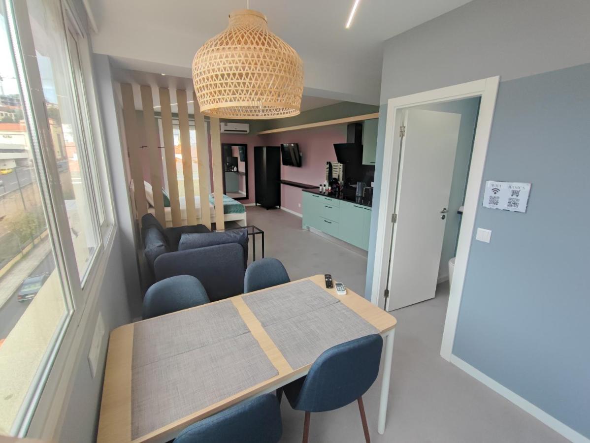 Social - Happiness Apartment *