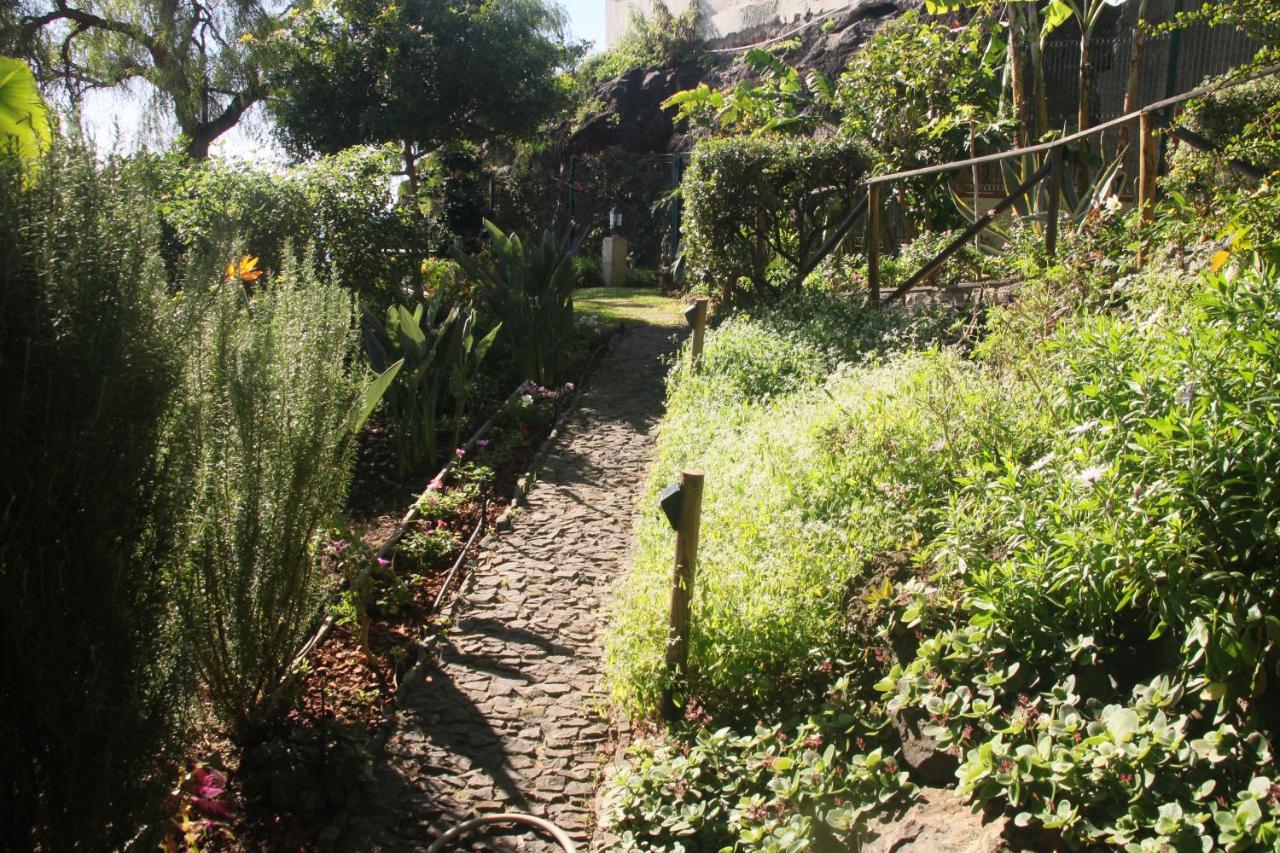 Calaca *