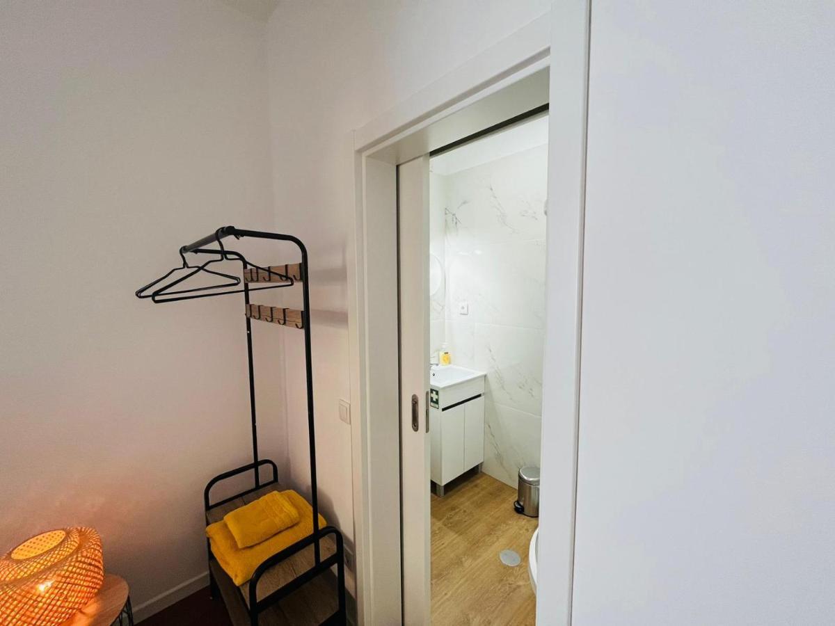 Charming Ii Apartment *
