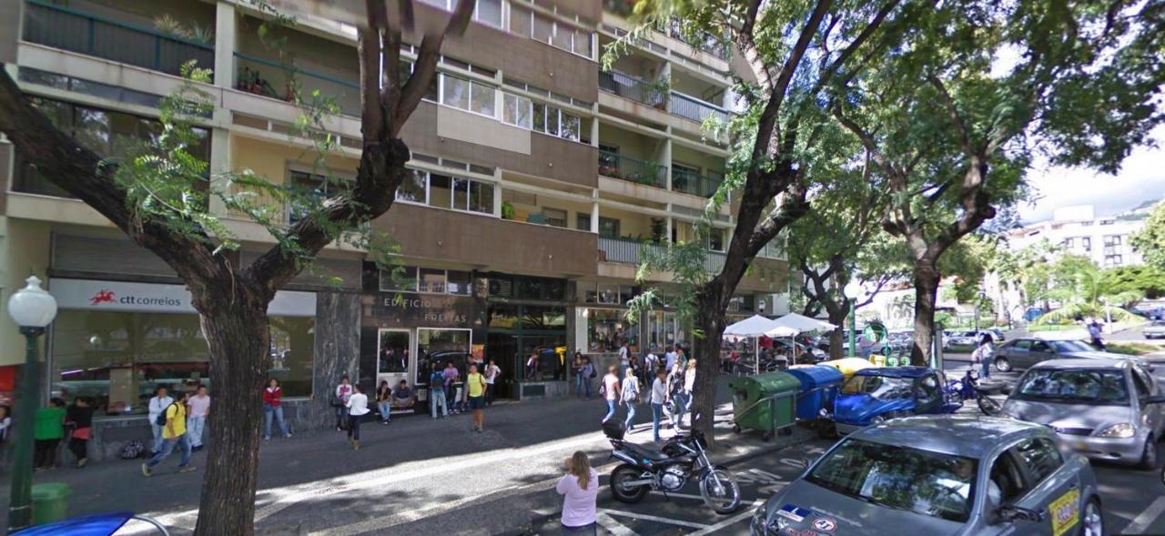 Flat With Balcony At Downtown By Farmers Market Apartament