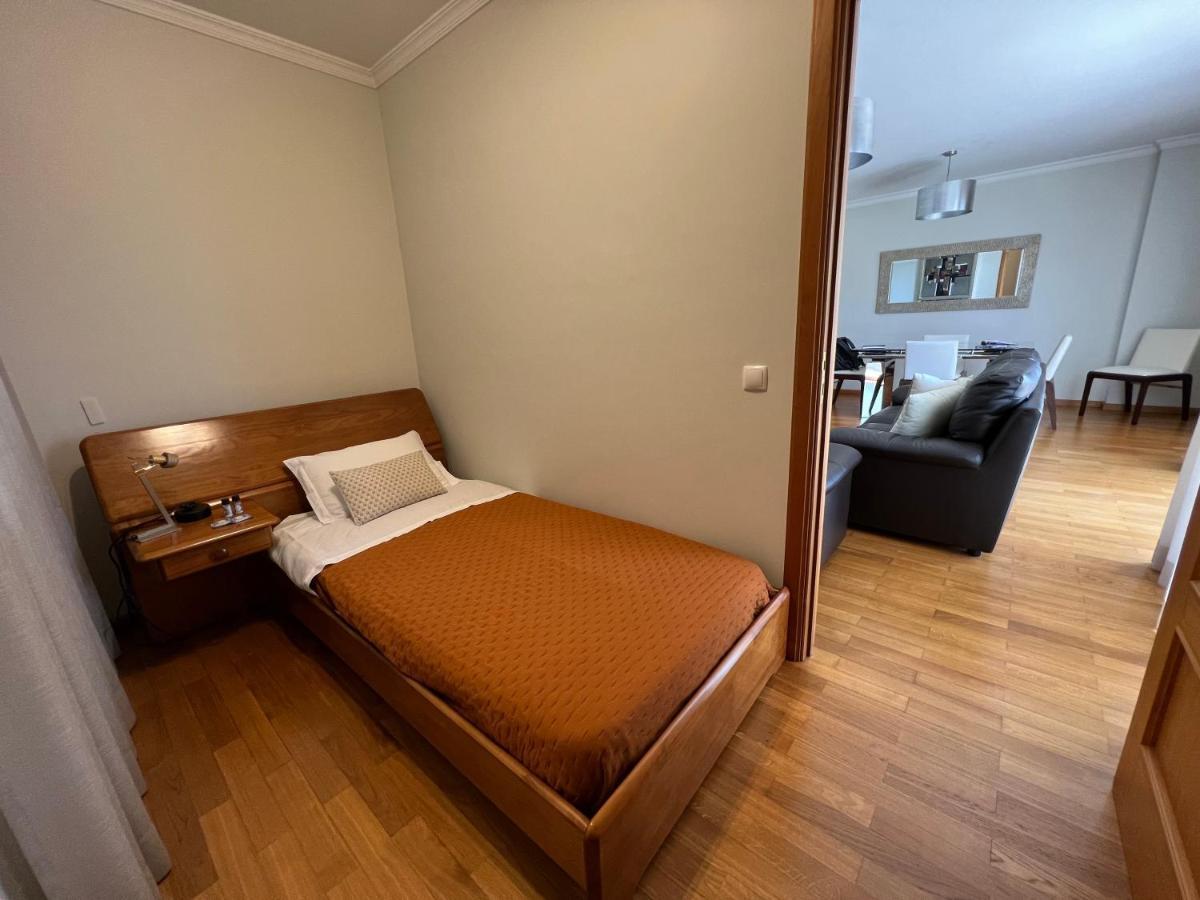 Dona I House - In With Free Parking