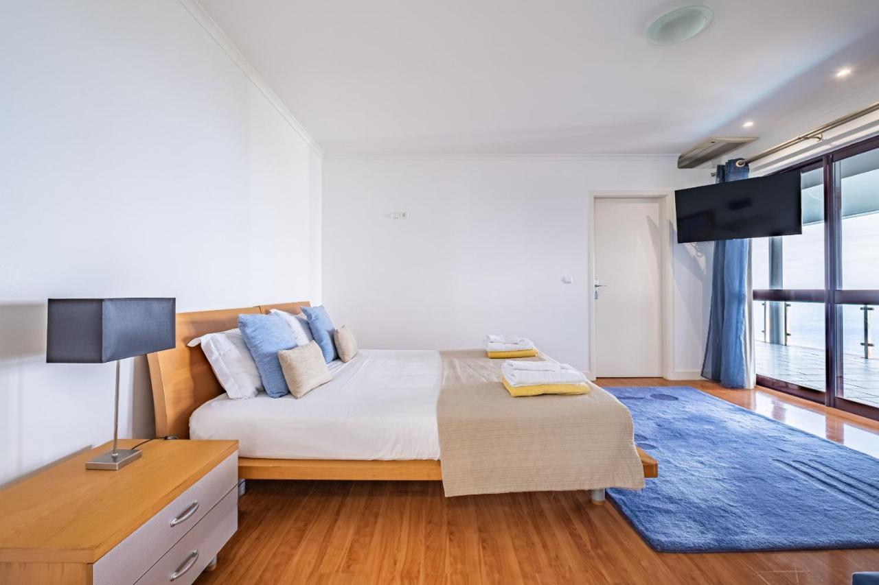 Ample With Pool And Gorgeous Ocean View * Funchal (Madeira)