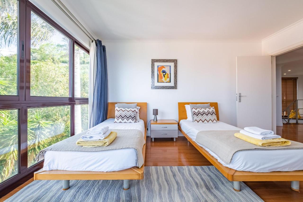Ample With Pool And Gorgeous Ocean View *