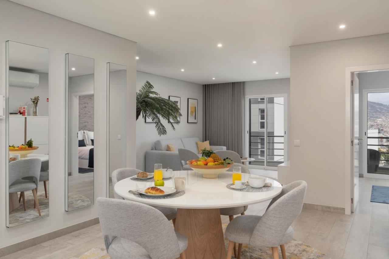 Barreiros Iii By An Island Apartment