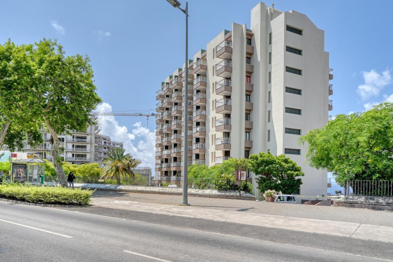 Apartment Monumental Tower, A In Madeira *