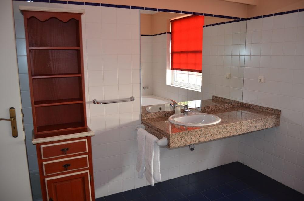 Casa de hóspedes Residencial Mariazinha By Petit