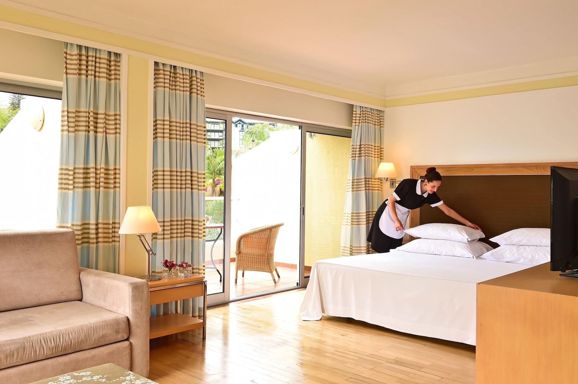 Pestana Carlton Madeira Ocean 5*