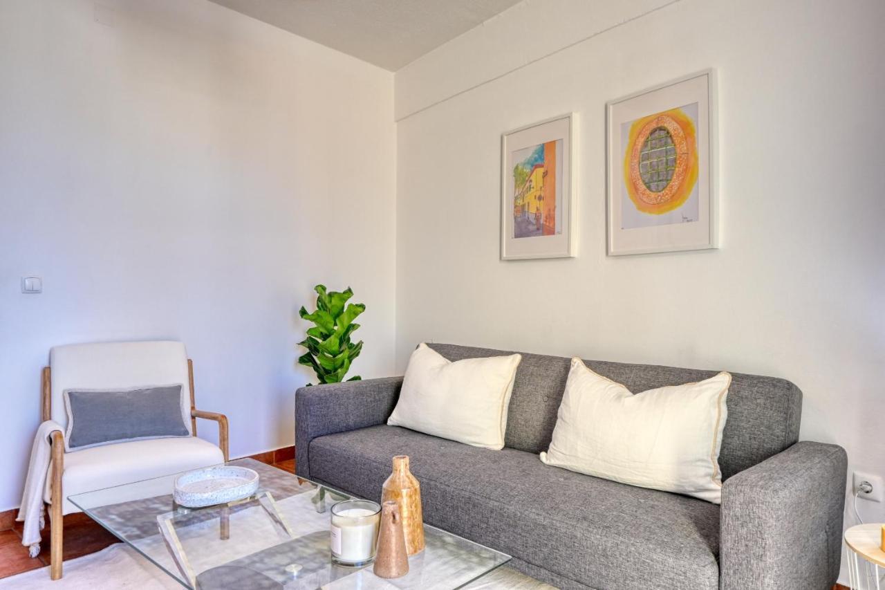 Apartment Beco Santa Emilia 4n, A In Madeira *