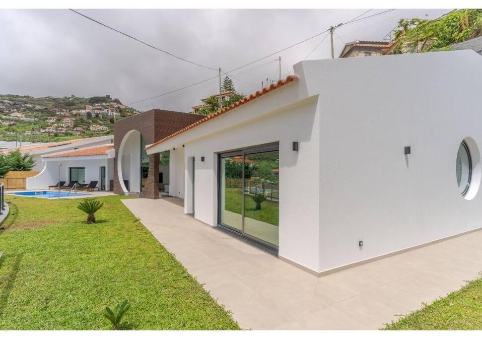 The Pool House In Ponta De Sol * Funchal (Madeira)