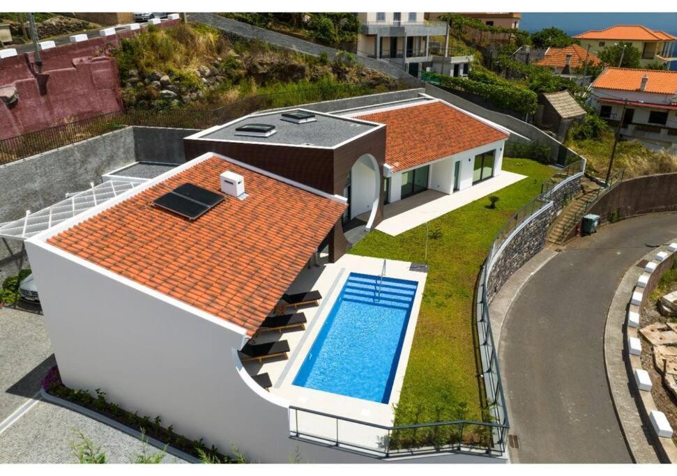 Casa de Férias The Pool House In Ponta De Sol Funchal (Madeira)