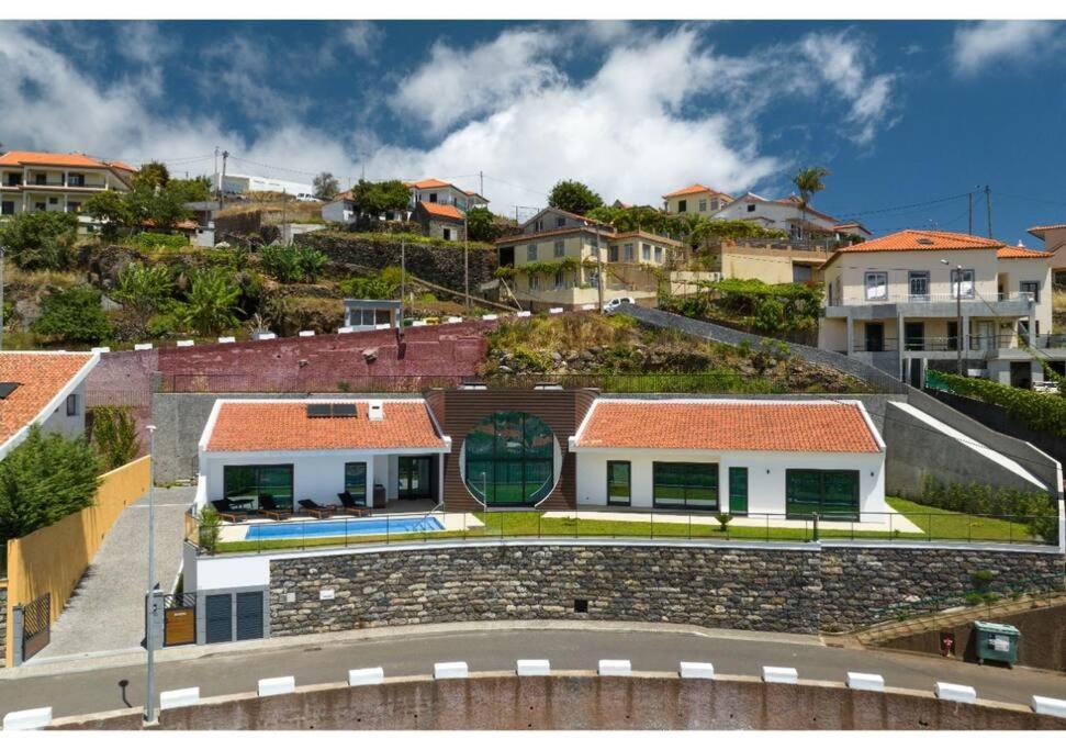 The Pool House In Ponta De Sol Vakantiehuis *