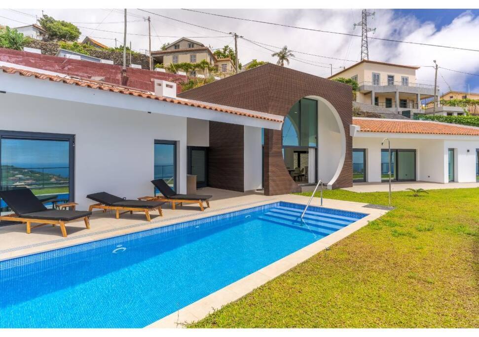 The Pool House In Ponta De Sol *