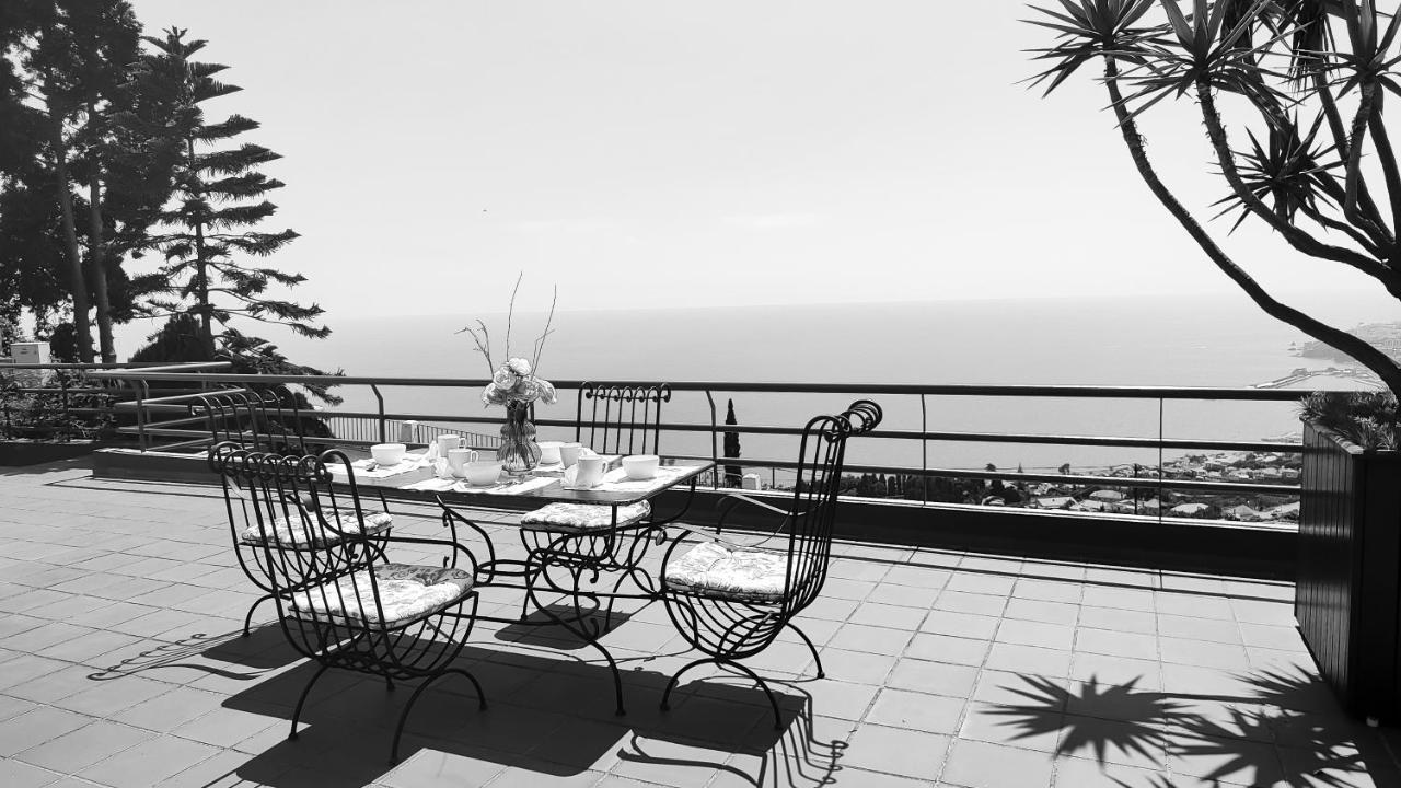 Nhà nghỉ Casa Gina, With Views To Bay Funchal (Madeira)