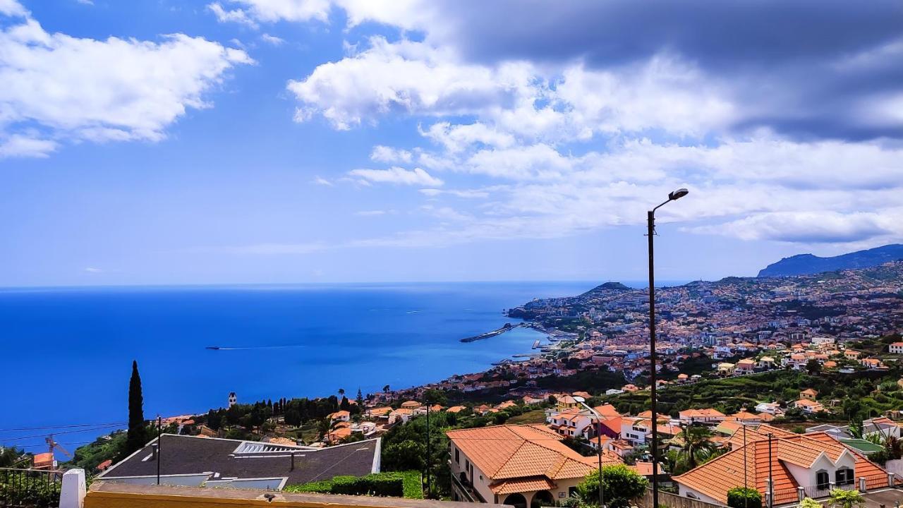 Casa Gina, With Views To Bay Nhà nghỉ Funchal (Madeira)