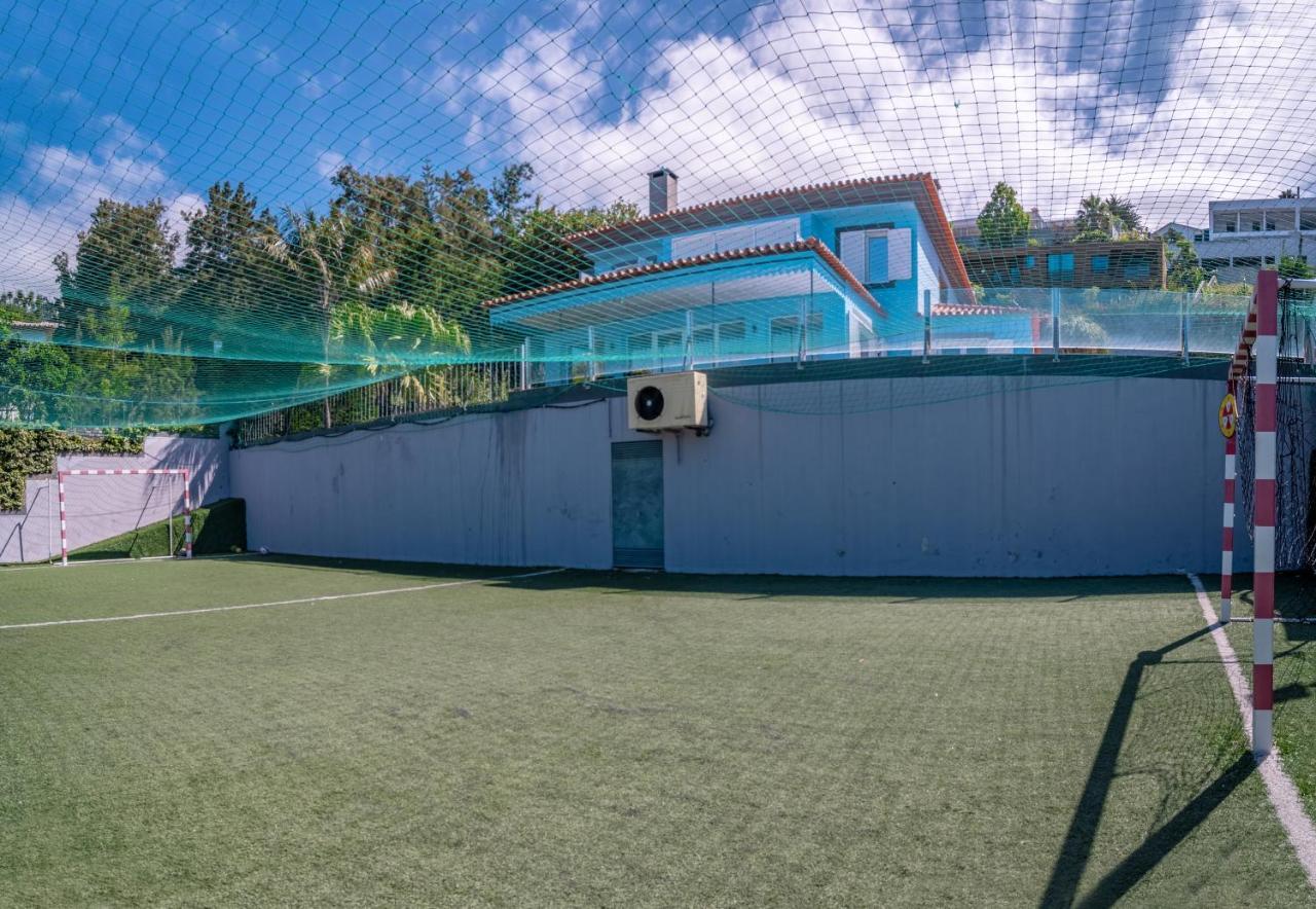 Vilă Loureiro Palace With Soccer Field