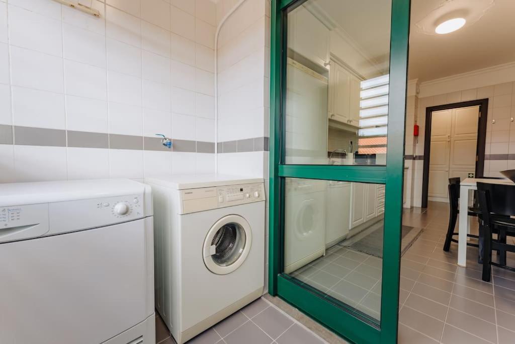 Super Anadia - Golden Apartment