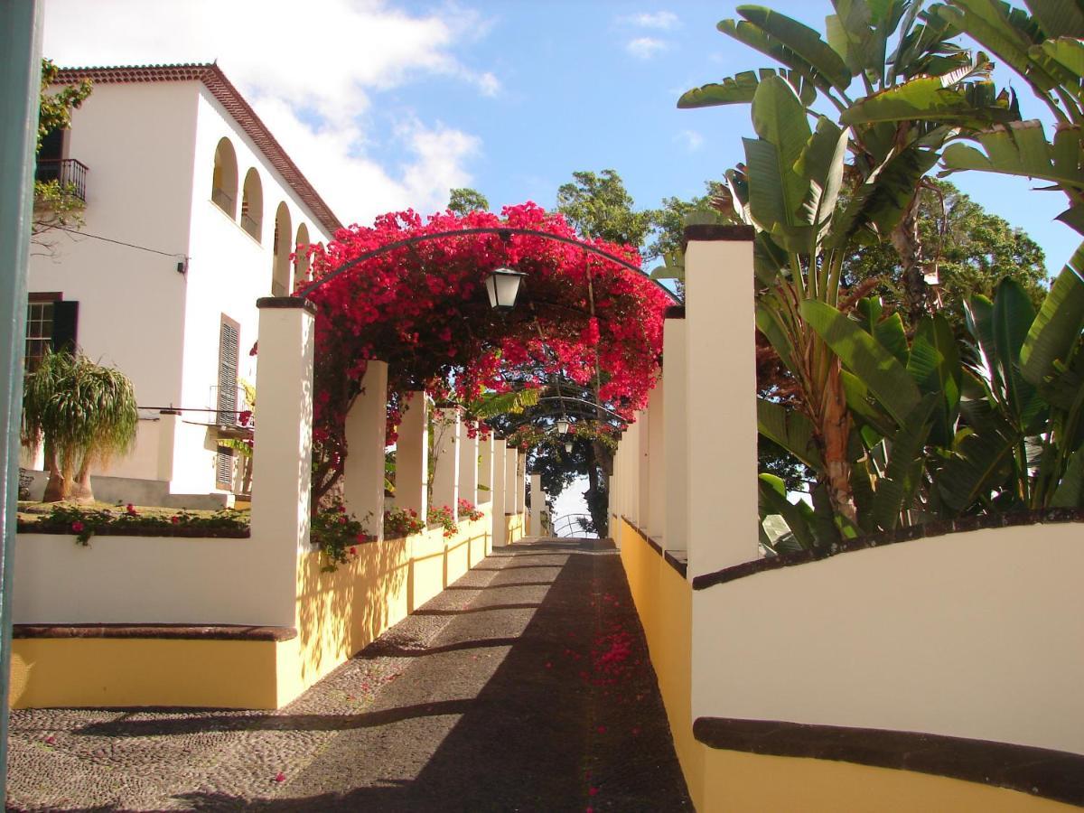 Private Pool Apt. With Great View Funchal (Madeira)