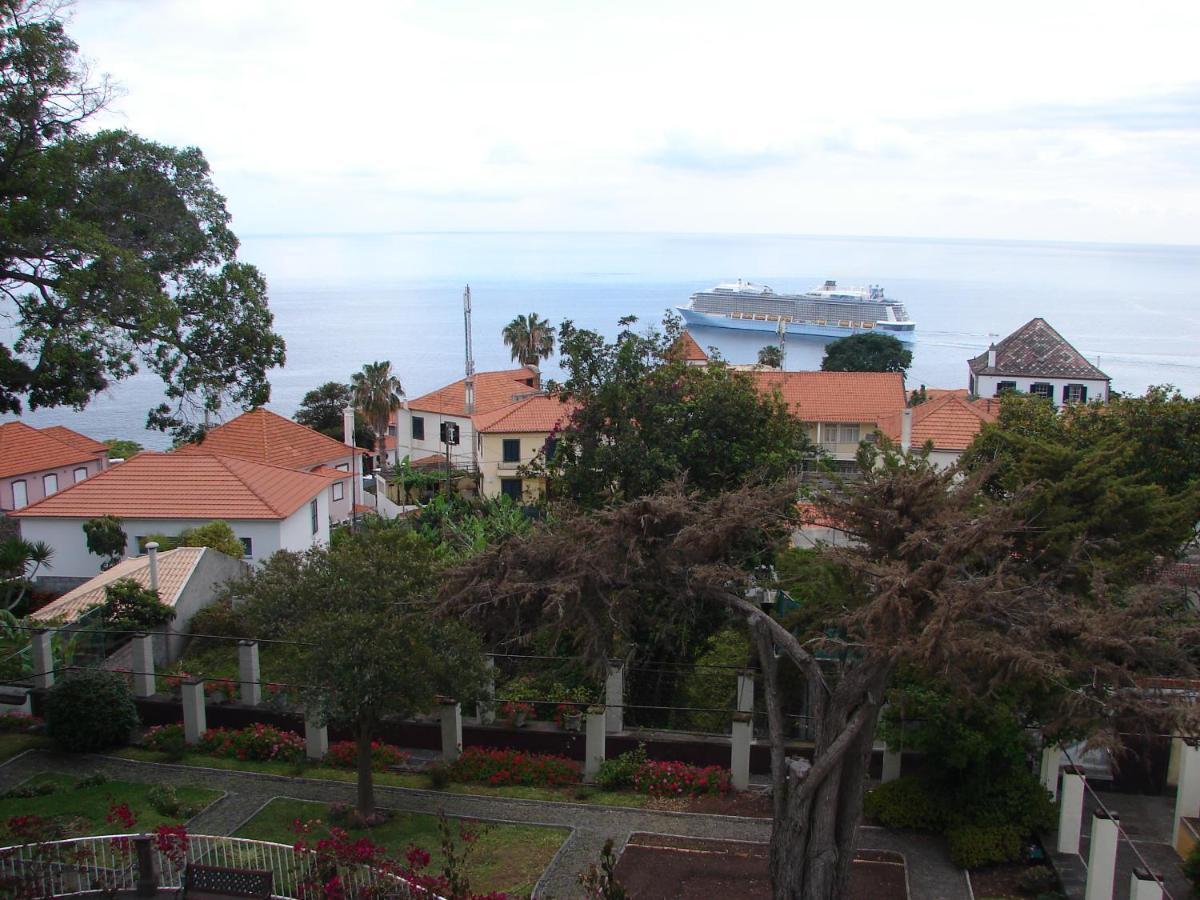 Private Pool Apt. With Great View Apartament Funchal (Madeira)