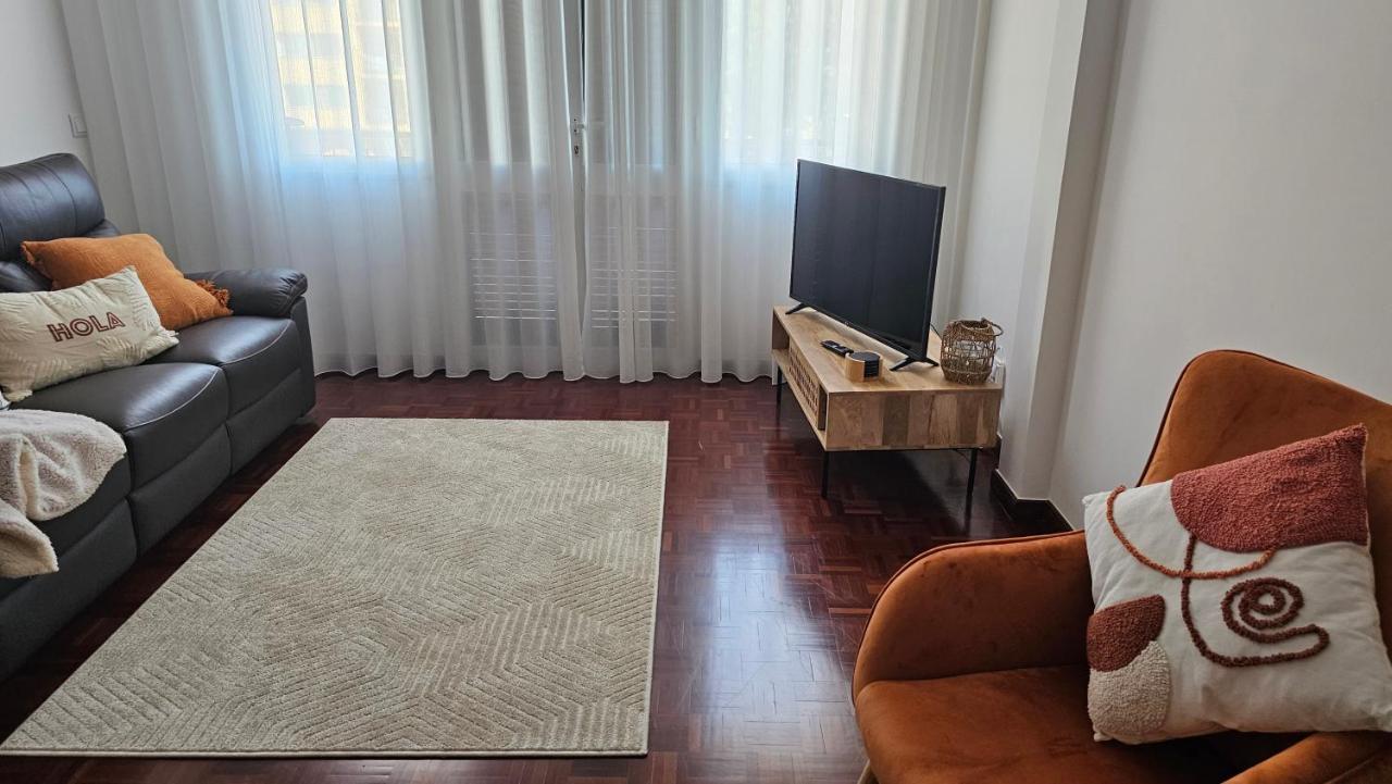 Garden And Seaview - Free Parking Apartment