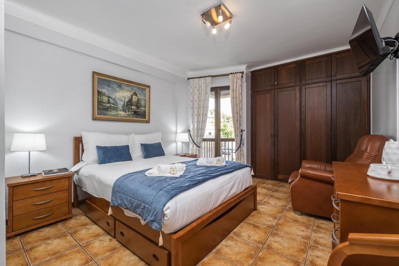 Lido By Madeira Sun Travel * Funchal (Madeira)