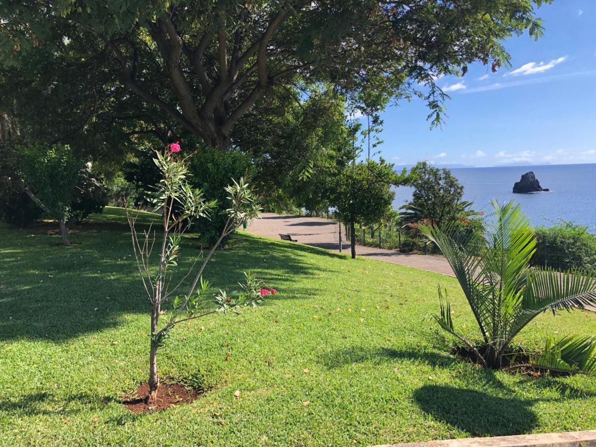 Beach Studio Apartment * Funchal (Madeira)