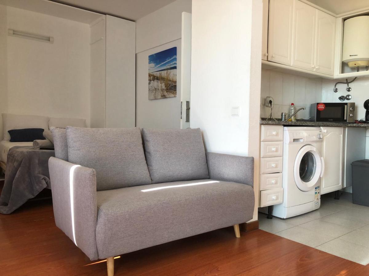Beach Studio Apartment *