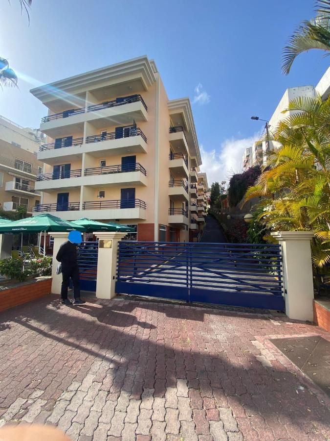 Lido Casa Branca * Funchal (Madeira)