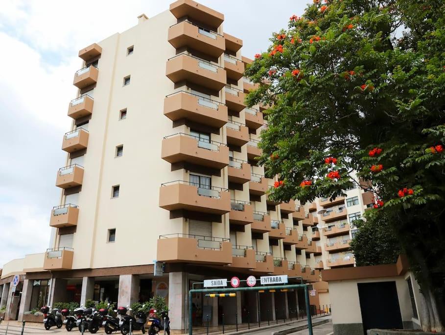 Apartment Downtown 5min Marina + 2 Bedroom + Parking Funchal (Madeira)