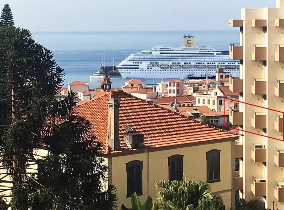 Apartment Downtown 5min Marina + 2 Bedroom + Parking *