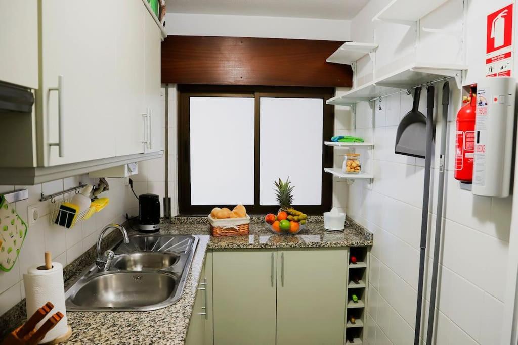 Downtown 5min Marina + 2 Bedroom + Parking