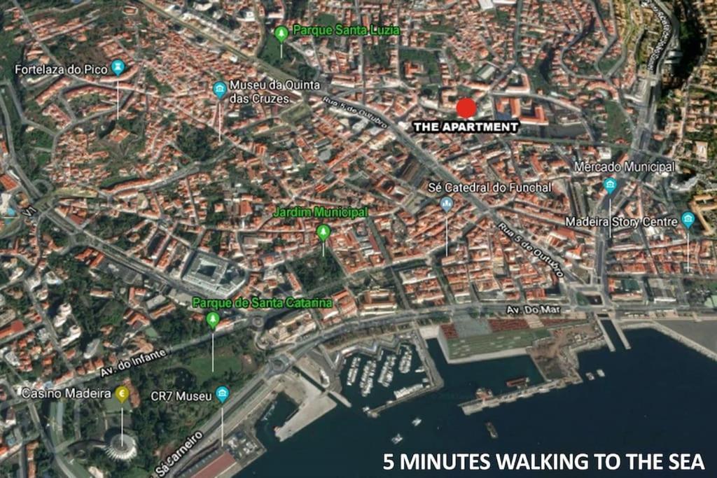 Downtown 5min Marina + 2 Bedroom + Parking * Funchal (Madeira)