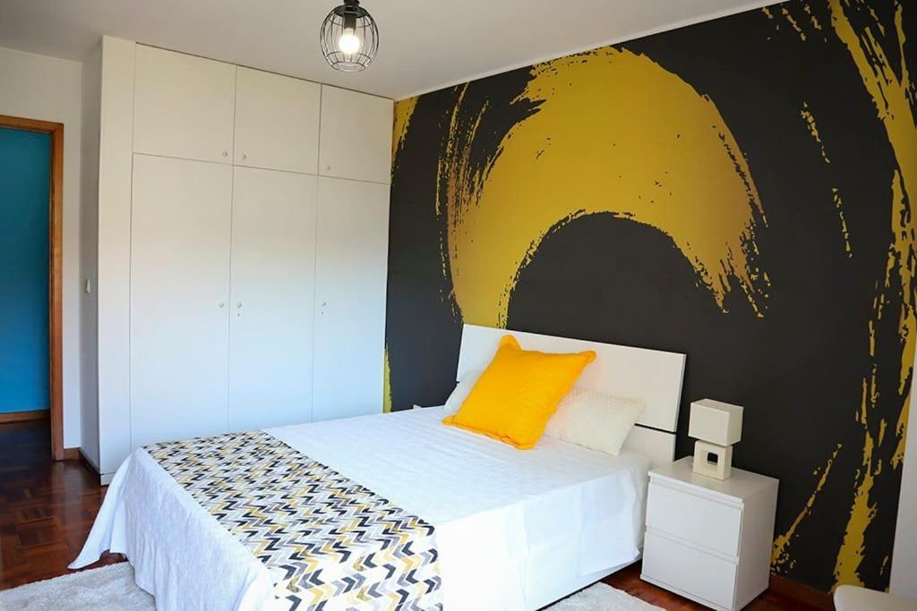 Downtown 5min Marina + 2 Bedroom + Parking Apartment