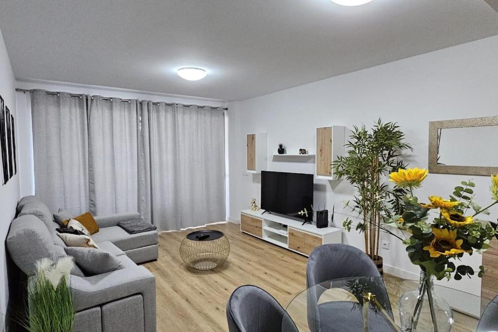 Vista Mar - Ac, Parking And Pool Funchal (Madeira)