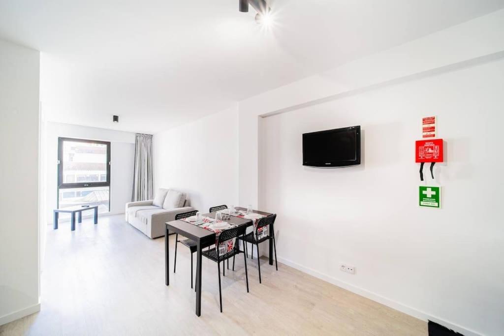 Jmf Flats * Funchal (Madeira)