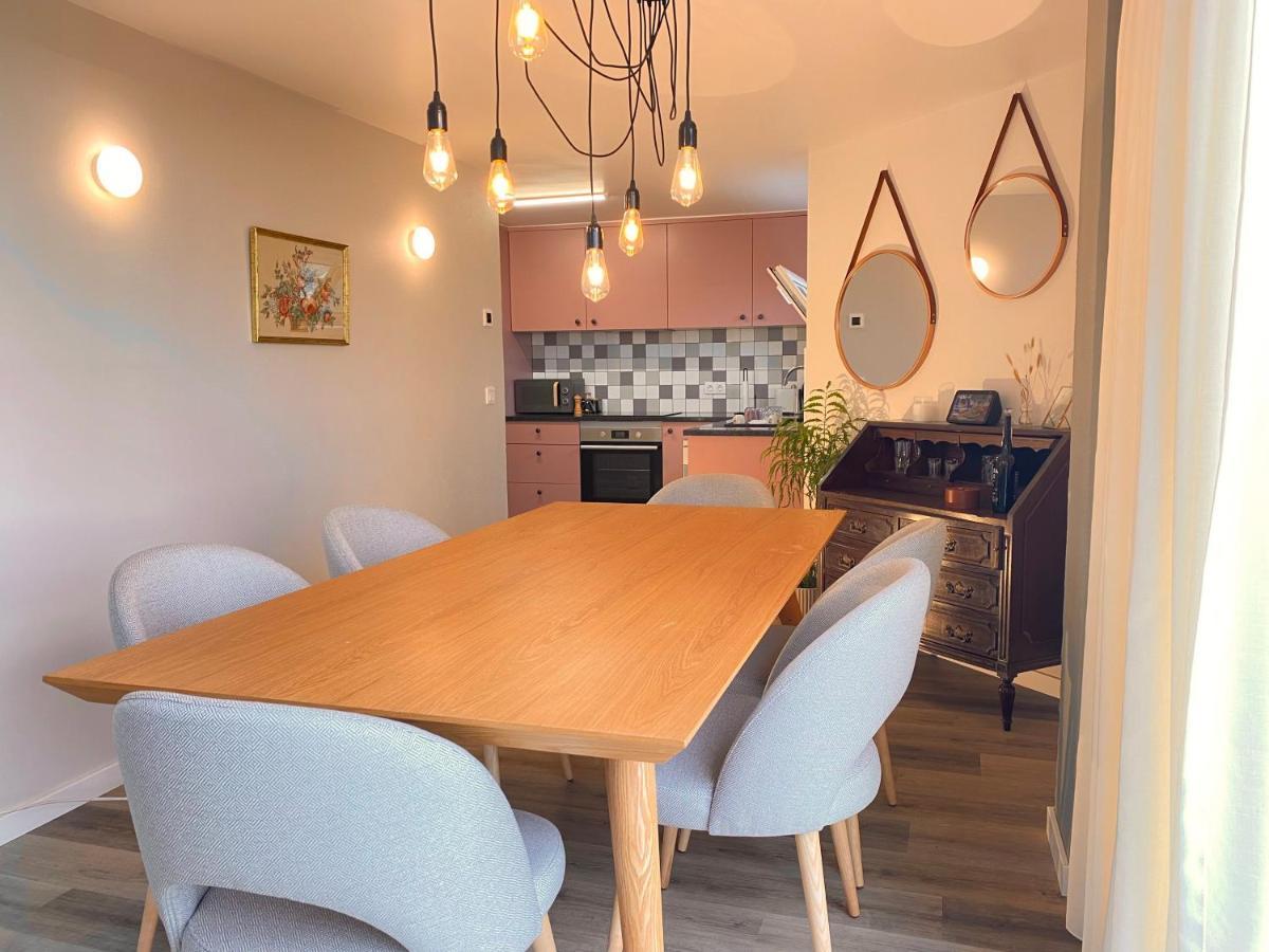 Myrtus - House With Sea View And Garden Apartment