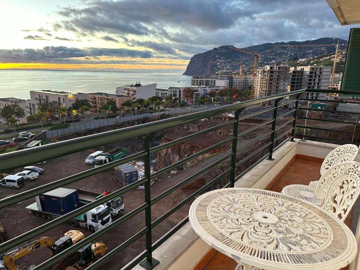 Plaza Near Forum Madeira - For Rent