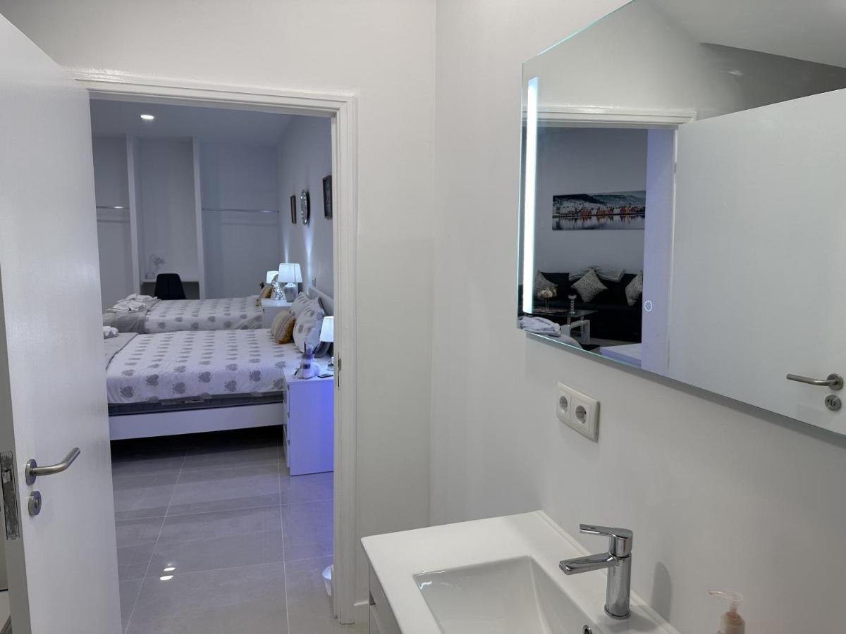 Apartment Elegant Spacious Retreat Close To *