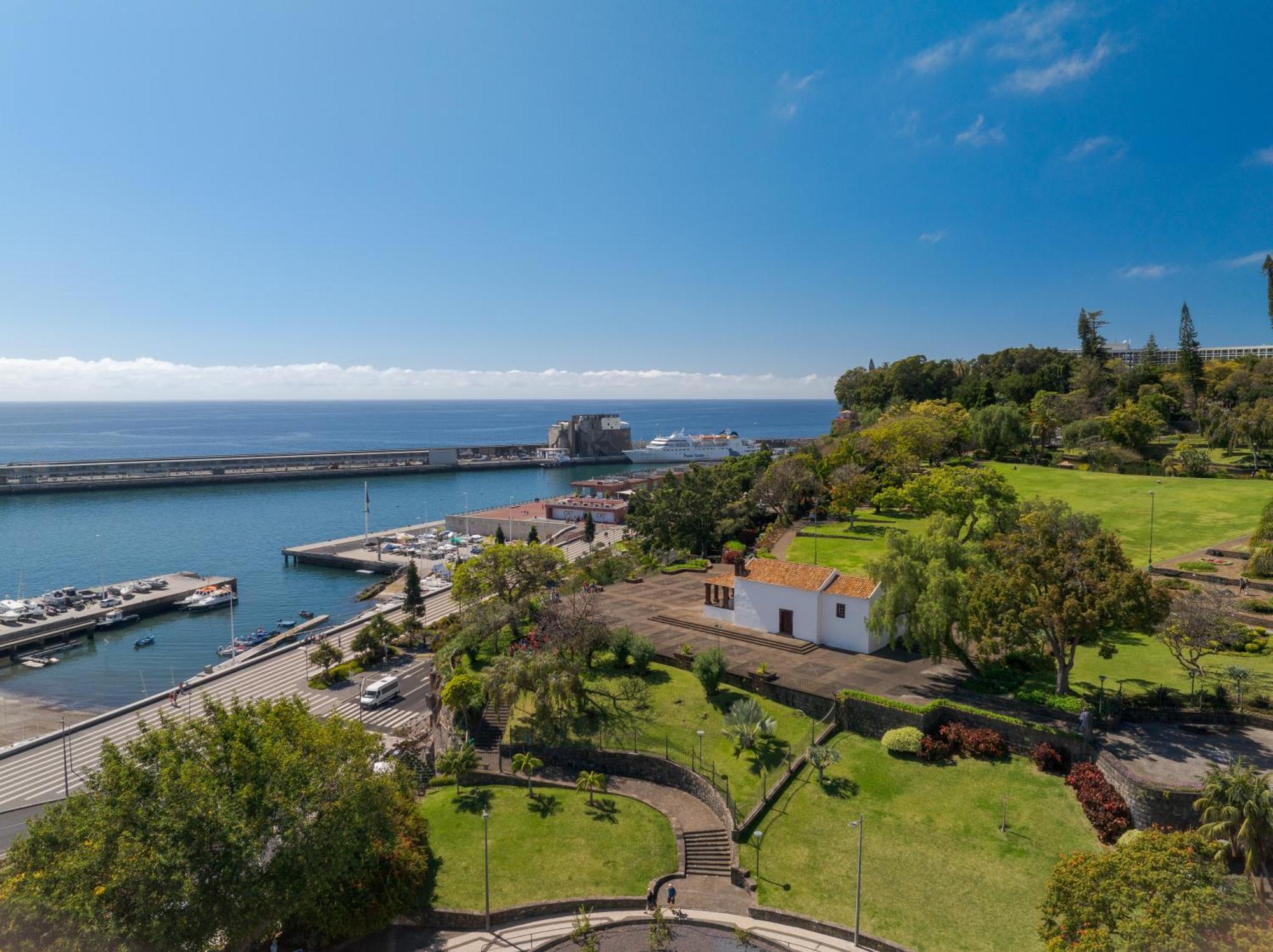 Marina Bay * Funchal (Madeira)